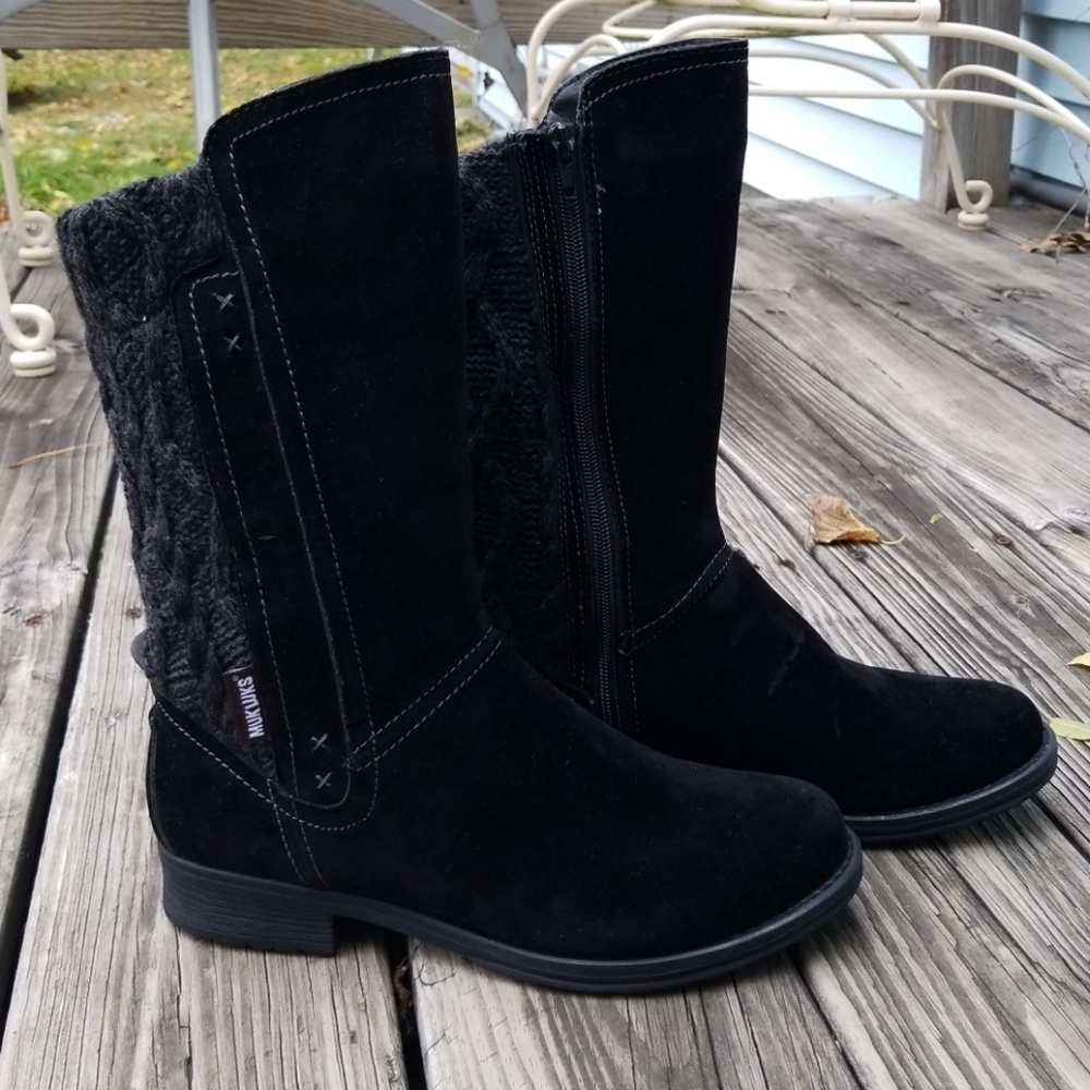 Mukluks boots with cable knit *firm price*